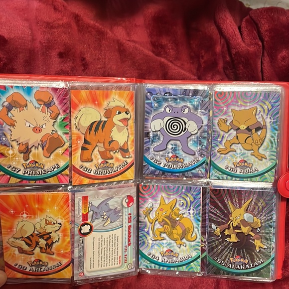 Pokémon cardholder book with Topps Collector cards (incomplete collection) - Picture 8 of 16